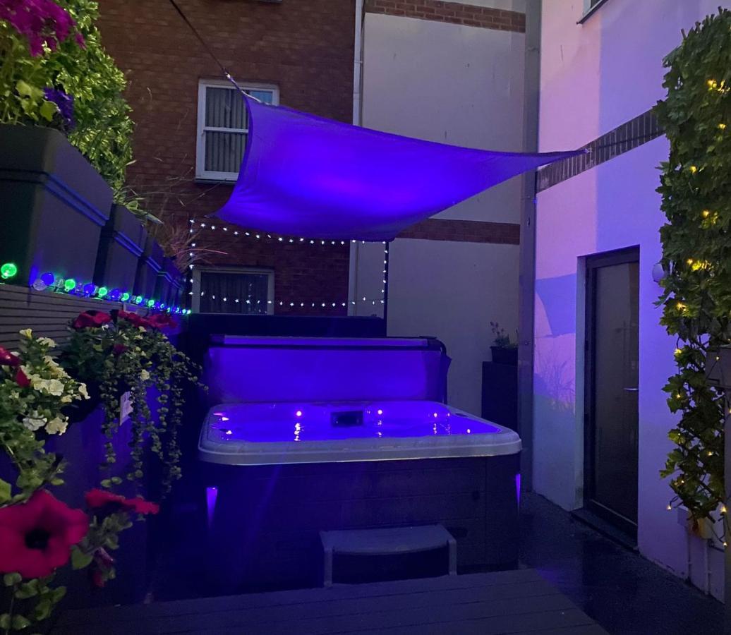 3 The View Apartments Ilfracombe - Hot Tub, Parking, Lift, Ev מראה חיצוני תמונה