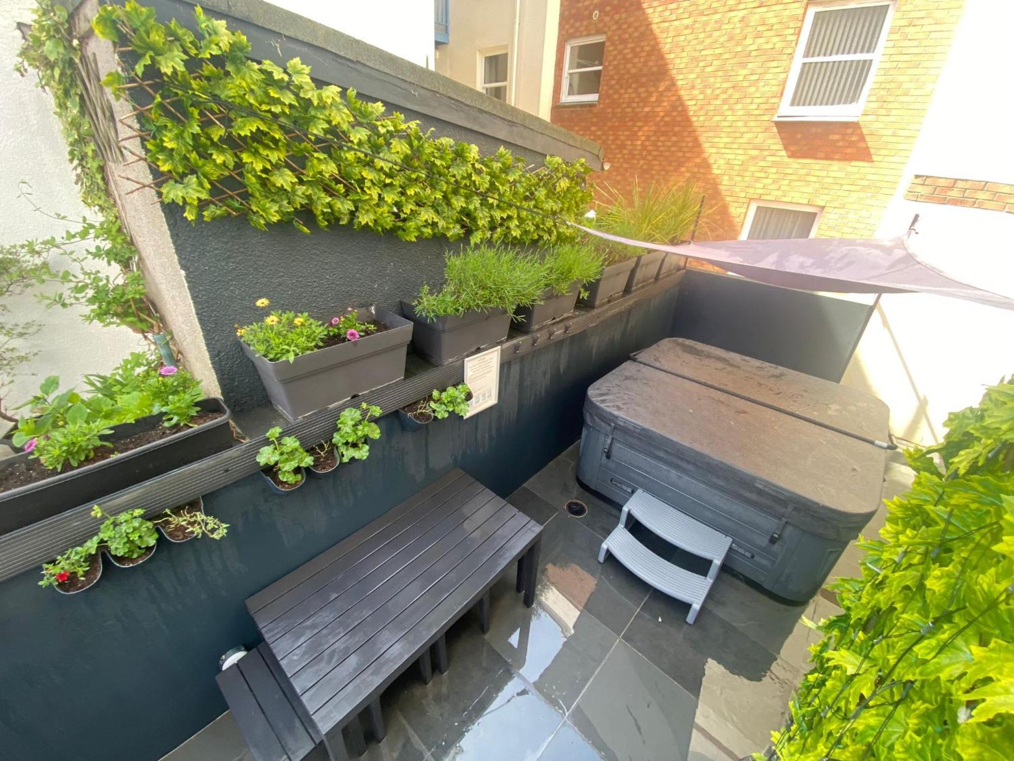 3 The View Apartments Ilfracombe - Hot Tub, Parking, Lift, Ev מראה חיצוני תמונה