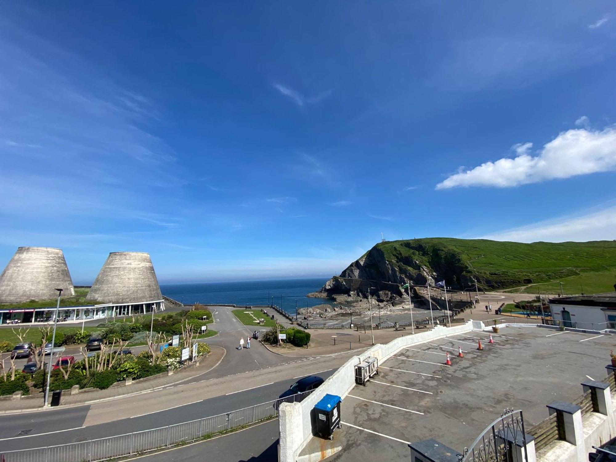 3 The View Apartments Ilfracombe - Hot Tub, Parking, Lift, Ev מראה חיצוני תמונה