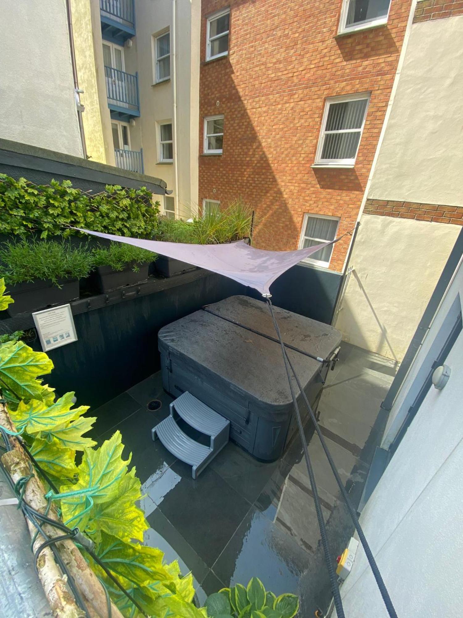 3 The View Apartments Ilfracombe - Hot Tub, Parking, Lift, Ev מראה חיצוני תמונה