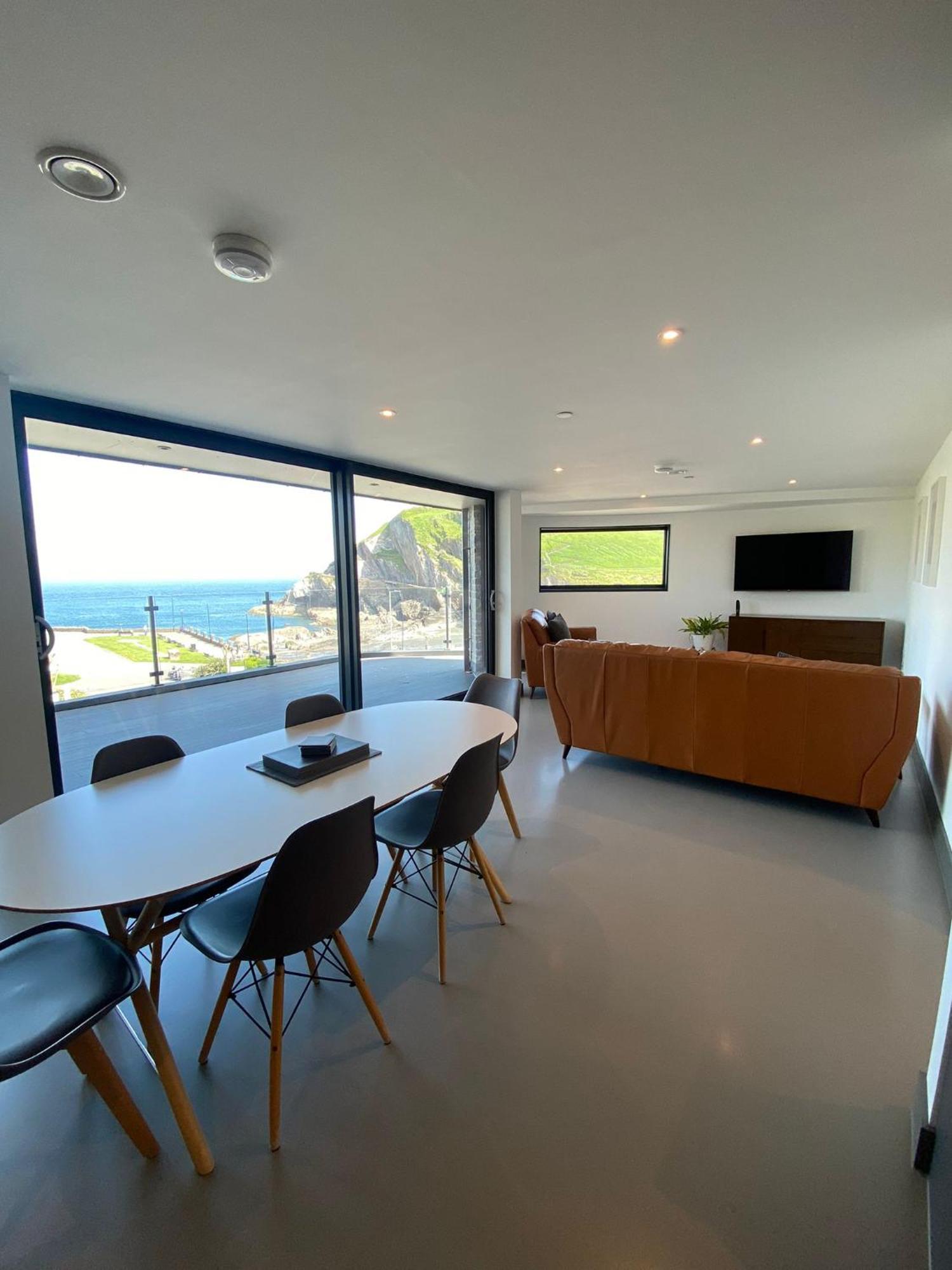 3 The View Apartments Ilfracombe - Hot Tub, Parking, Lift, Ev מראה חיצוני תמונה