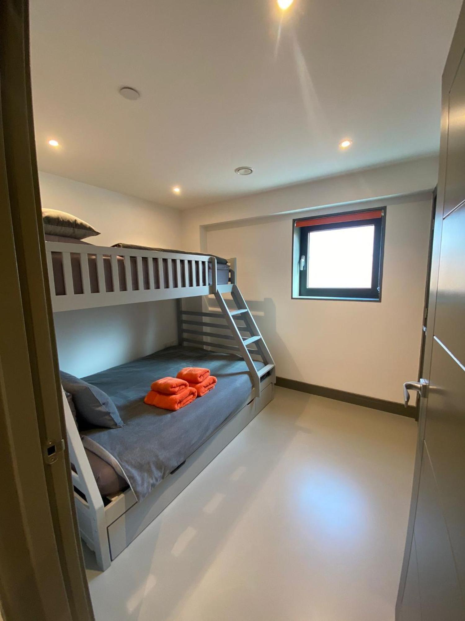 3 The View Apartments Ilfracombe - Hot Tub, Parking, Lift, Ev מראה חיצוני תמונה