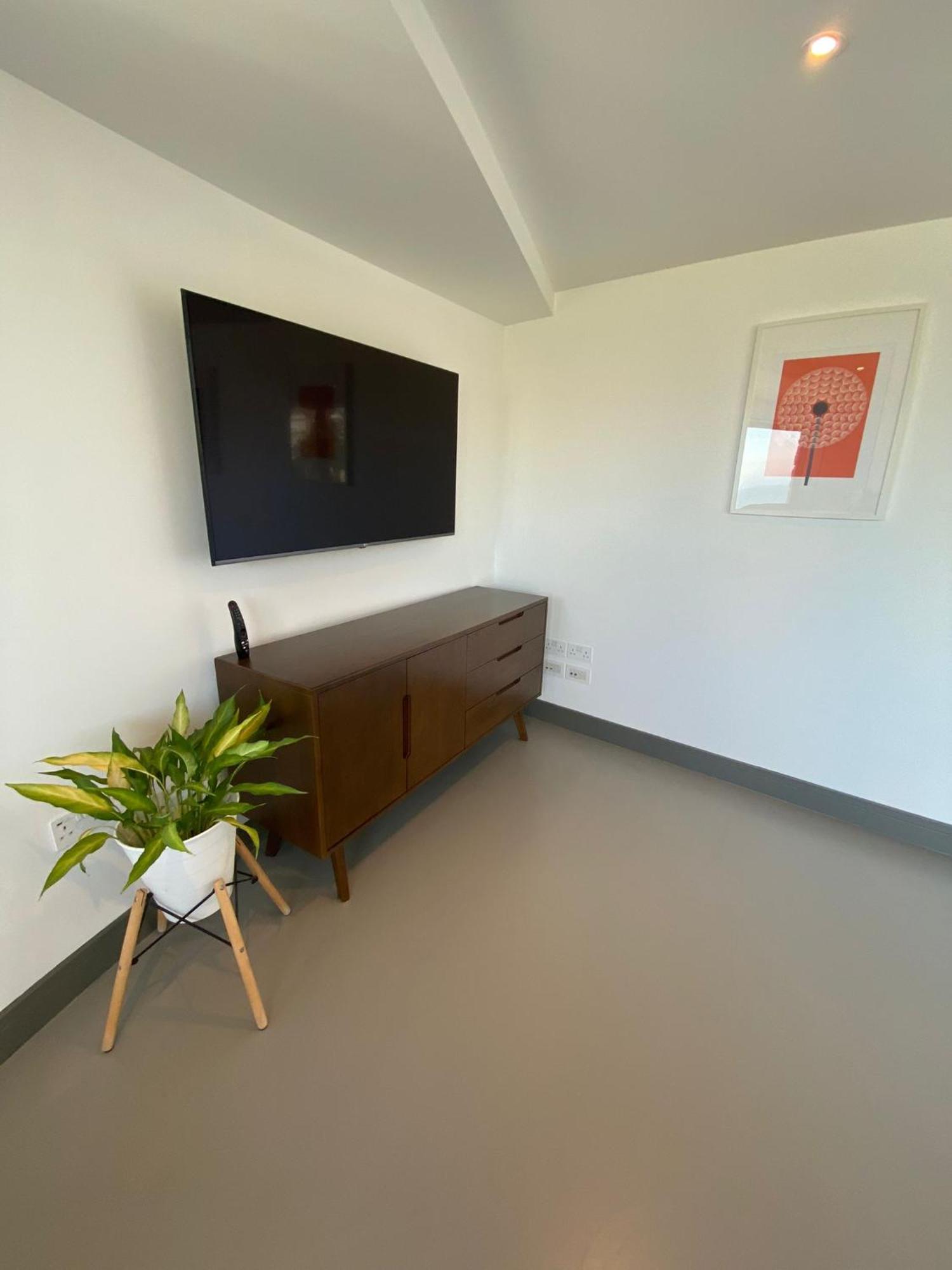 3 The View Apartments Ilfracombe - Hot Tub, Parking, Lift, Ev מראה חיצוני תמונה