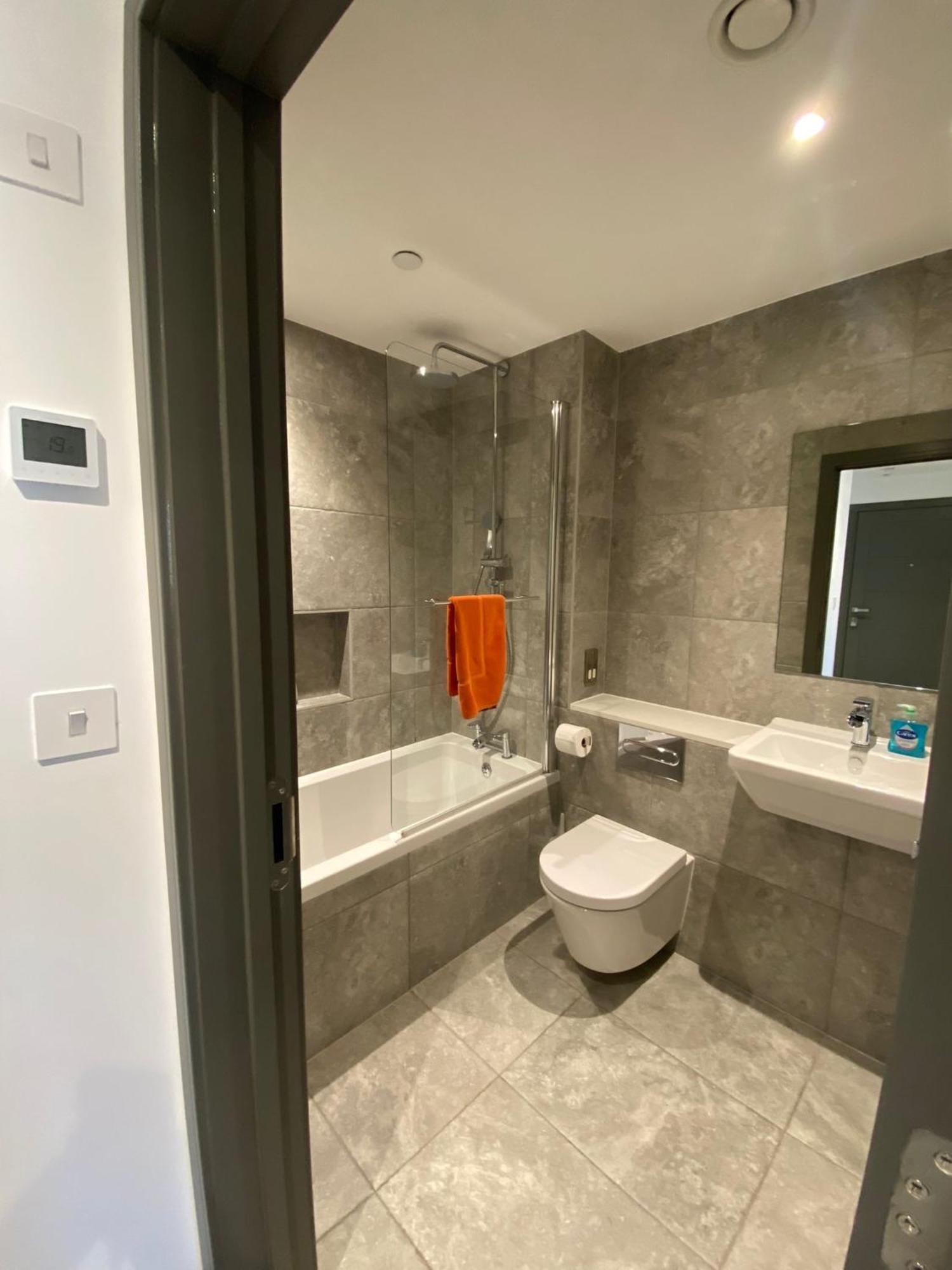 3 The View Apartments Ilfracombe - Hot Tub, Parking, Lift, Ev מראה חיצוני תמונה